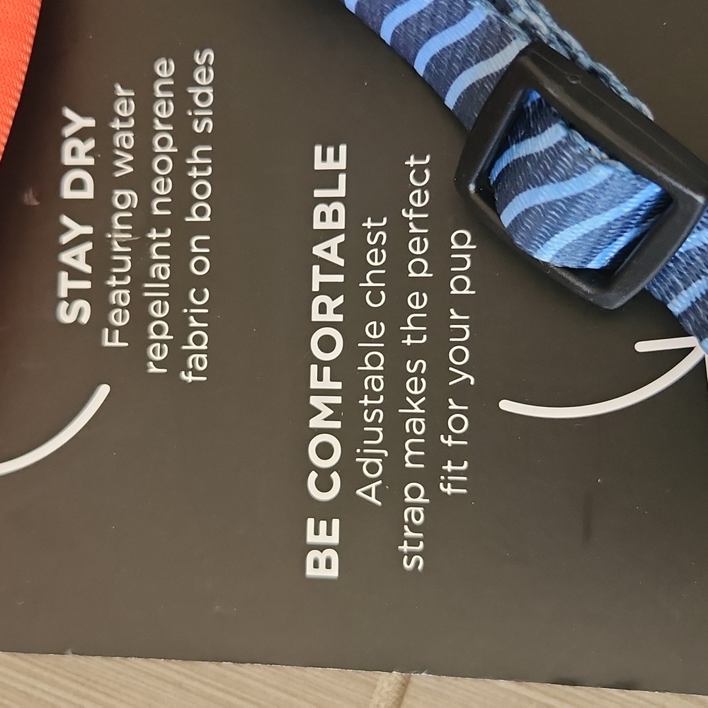 Lucy & Co. Reversible Dog Harness XL - Picture 6 of 13